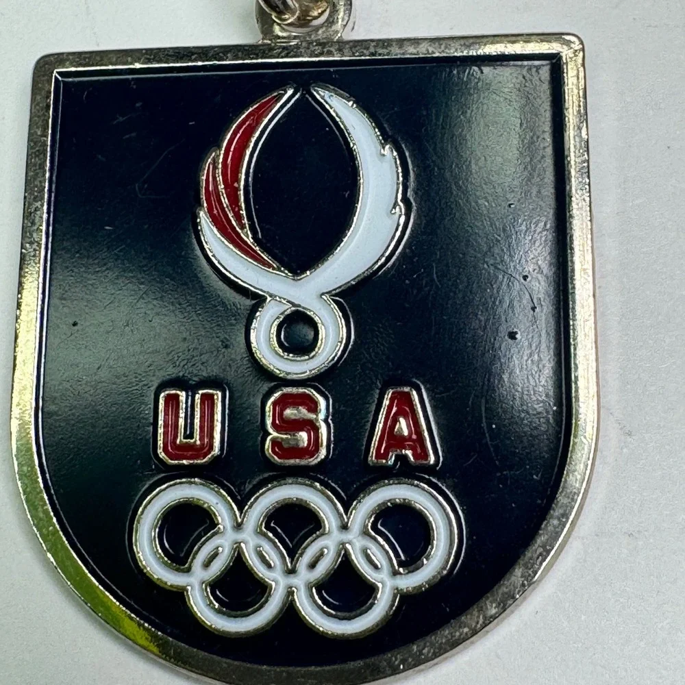USA Olympic Games Keychain Black Shield Emblem Ring Holder Enamel by Aminco 1